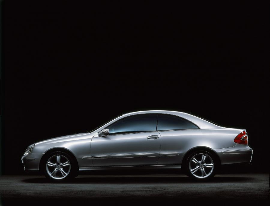  Mercedes-Benz CLK-Class 2003 года  (фото 66 из 163)